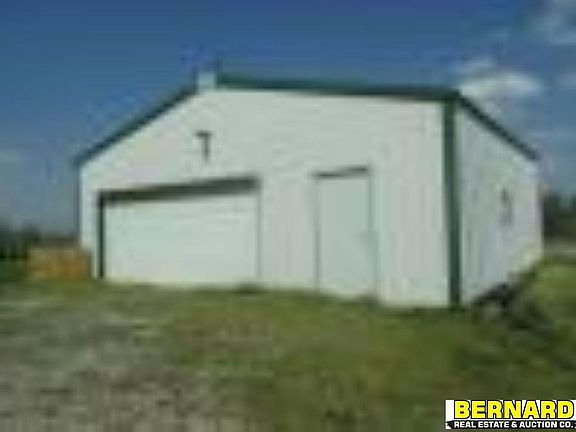 2nd image of 64196 724th Rd