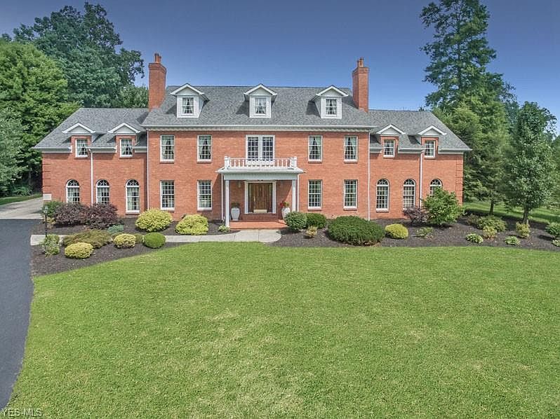 1st image of 5565 Muirfield Dr