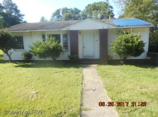 5311 Cherry Ln, Fayetteville, NC 28304