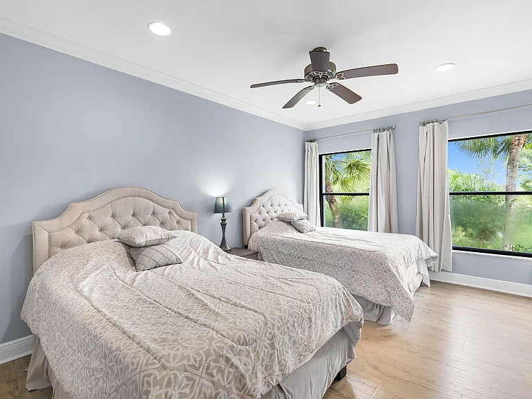11397 Pond View Dr #E202 — Photo 27