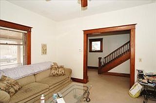 3rd image of 414 Elm St