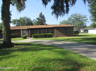 37405 Walker St, Hilliard, FL 32046