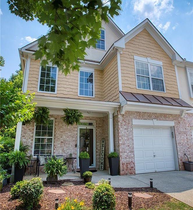 1st image of 475 Grayson Way