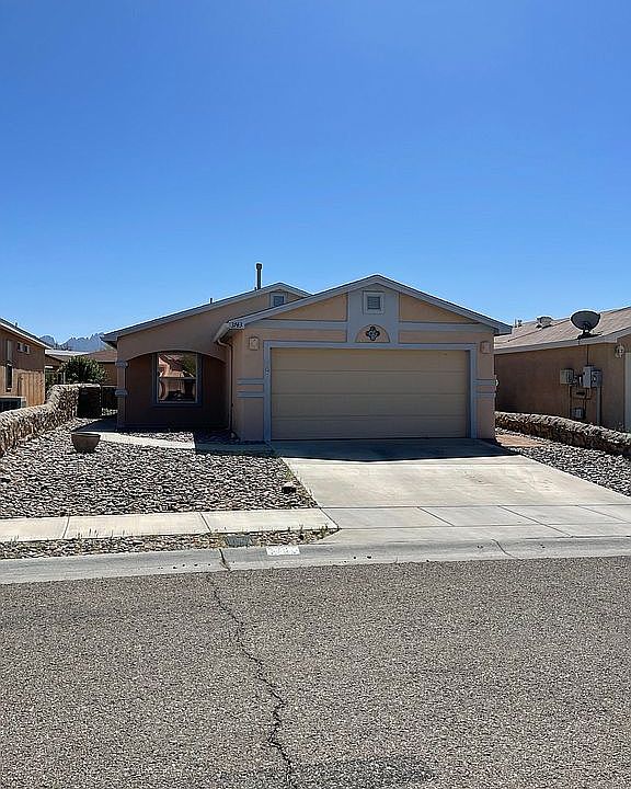 Welcome to 3743 Stoneway Rd.