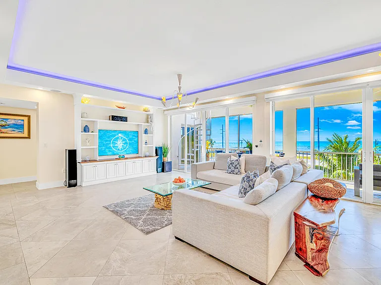 Gulfview Dr — Photo 7