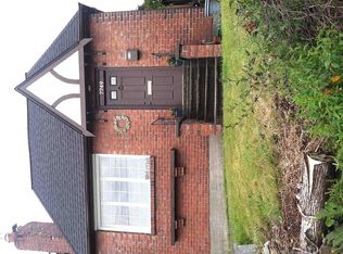 7749 17th Ave NE, Seattle, WA 98115