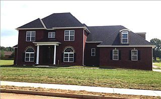 1st image of 332 Bryson Ln