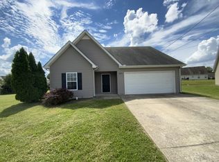 2414 Tour Dr, Murfreesboro, TN 37130