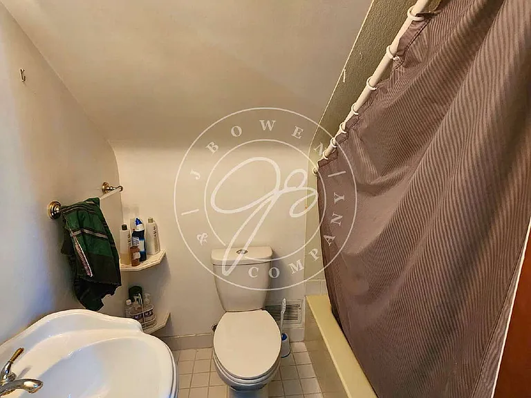 2701 Latonia Blvd — Photo 28