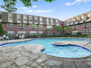 34A Padanaram Ave #120, Danbury, CT 06811