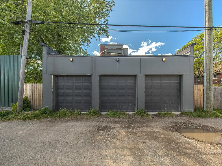 4530 Commonwealth St #1 — Photo 57