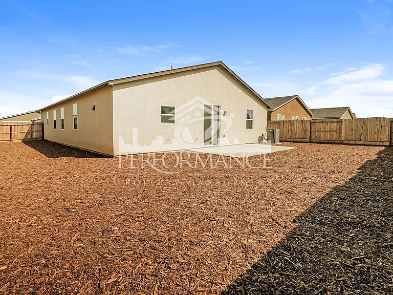 6611 Glacier Bay St — Photo 17