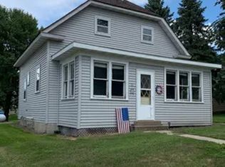 11 Tower St, Kensington, MN 56343