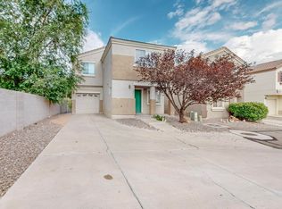 300 Pequin Trl SE, Albuquerque, NM 87123