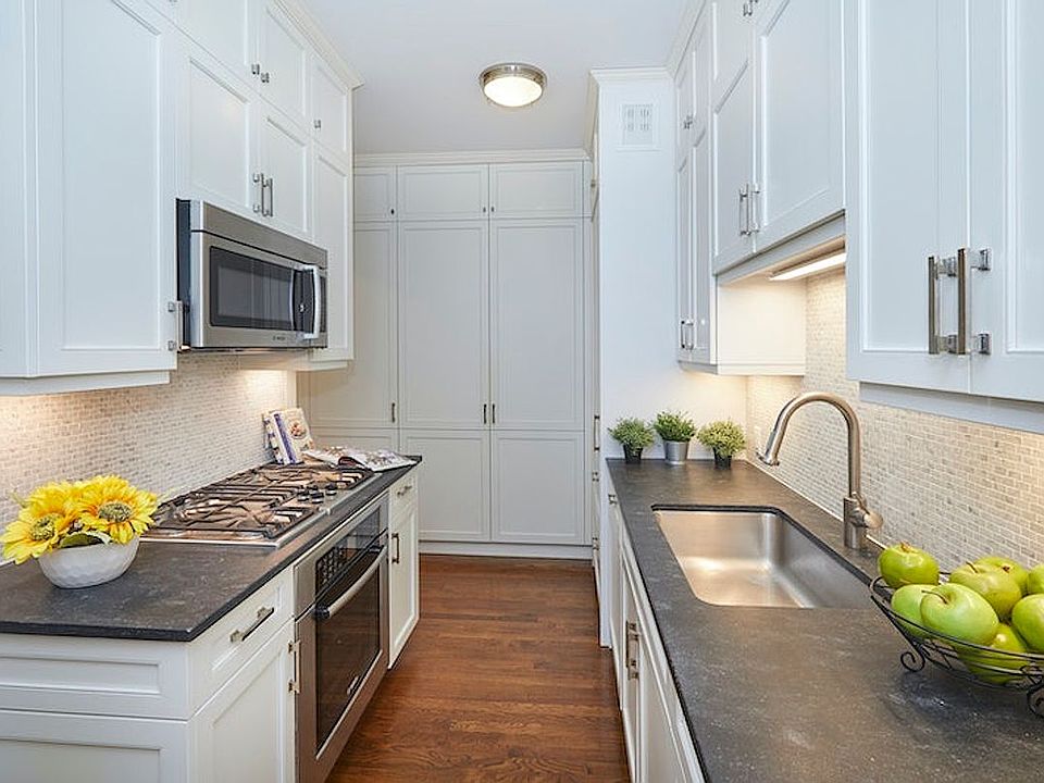 1st image of 610 W 110th St APT 7C