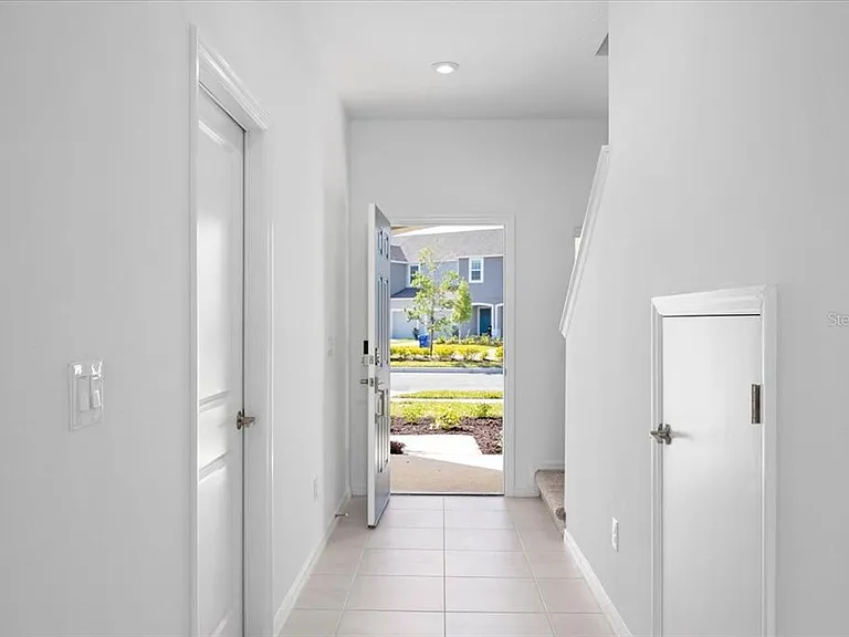 5756 Haven Ter — Photo 18
