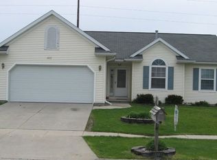 2233 10th Street Pl, Nevada, IA 50201