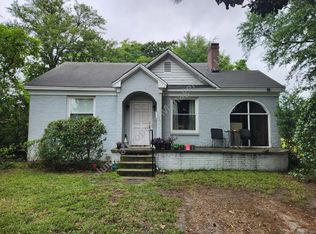 1018 Shull St, West Columbia, SC 29169