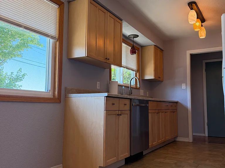 5926 Sierra Dr — Photo 3
