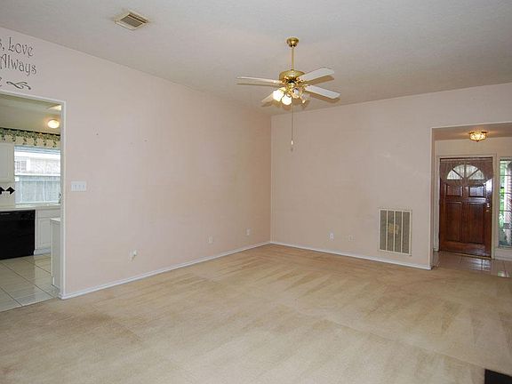 5th image of 1714 Rustic Park Dr