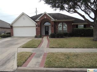 303 Northampton Cir, Victoria, TX 77904