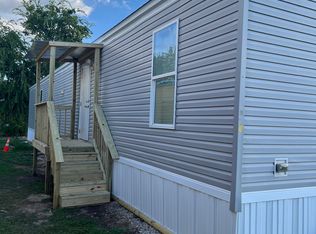 1201 Schley St #16, Eagle Lake, TX 77434