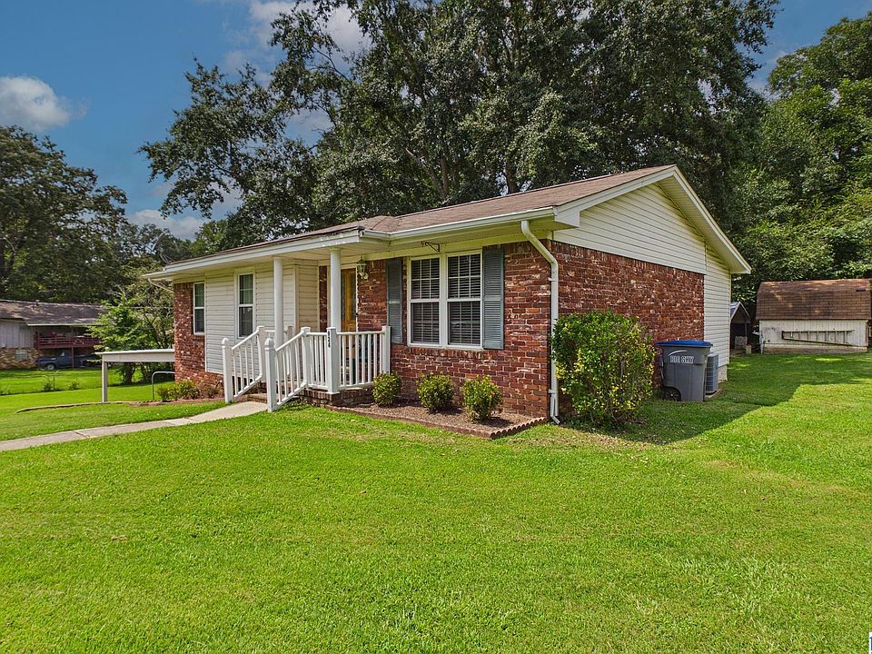 2nd image of 116 Palm Dr