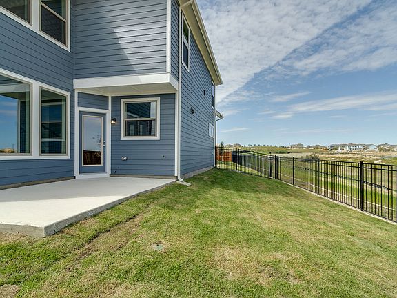 5th image of 2225 Offerande Dr