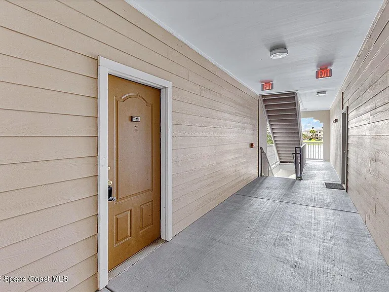 6411 Borasco Dr #219 — Photo 2