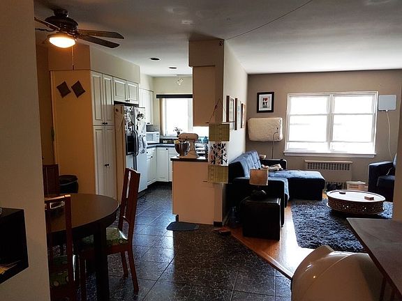 2nd image of 21-19 42nd St #2