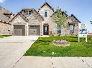 313 Sparkling Springs Dr, Waxahachie, TX 75165