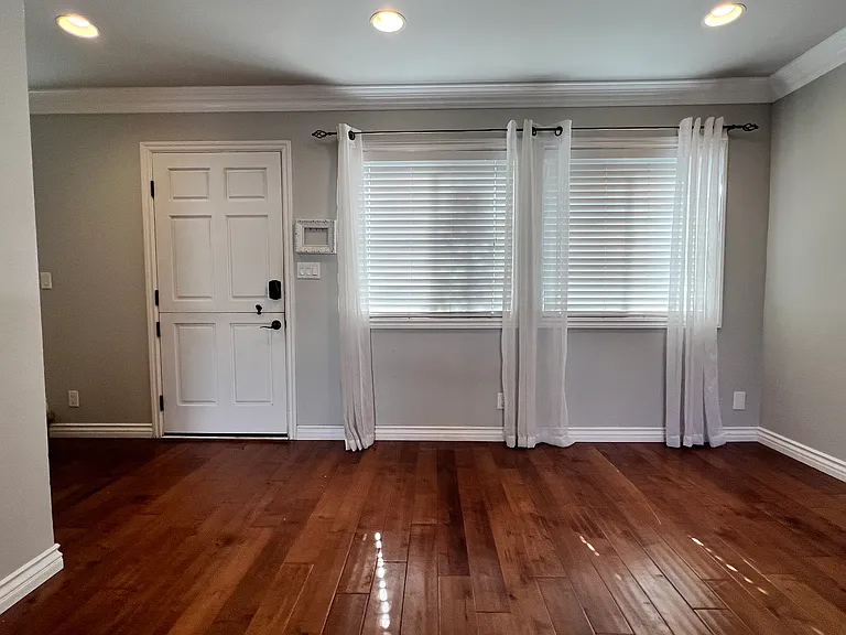 322 Ogle St #C — Photo 12