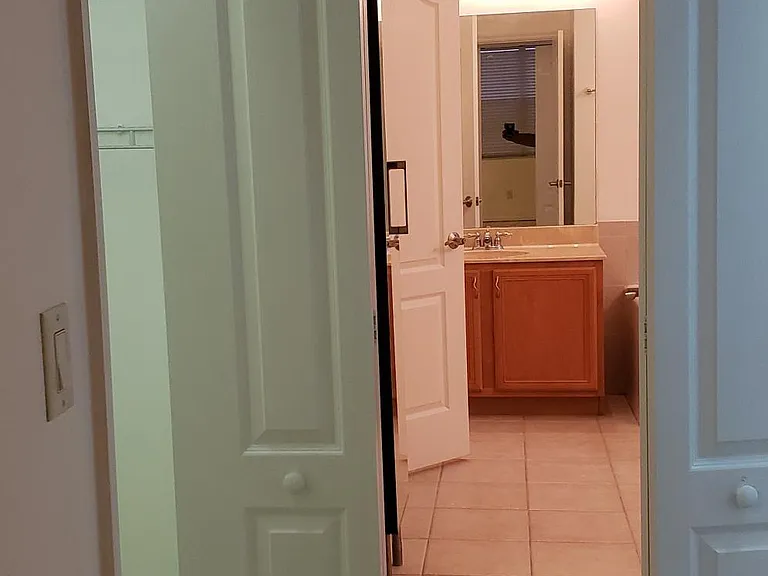 9010 Cormorant Ct — Photo 16