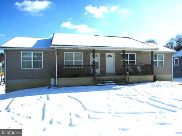 52 & 58 Place Dr, Martinsburg, WV 25401