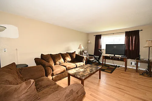 41 Moore St #A Photo 1