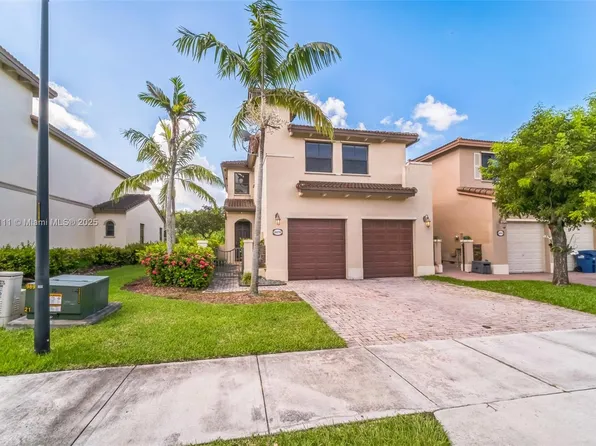 8878 SW 229th St, Cutler Bay, FL 33190
