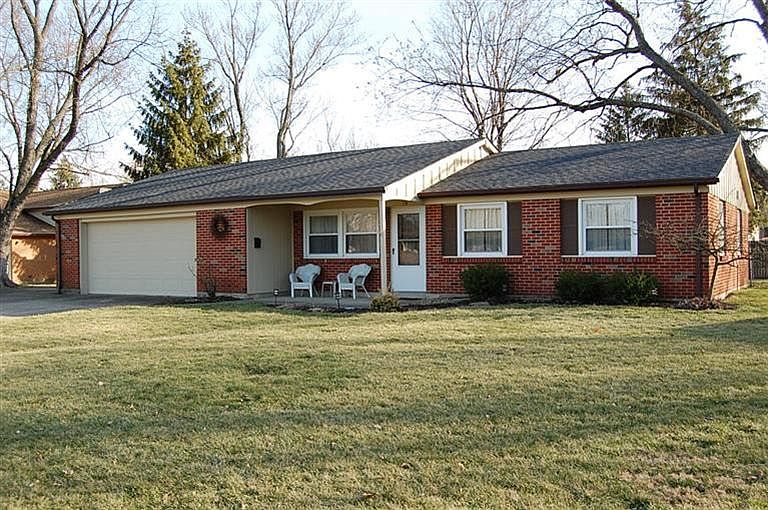 1st image of 74 Waterford Dr