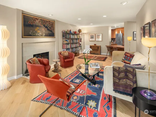 1520 15th Avenue E #42, Seattle, WA 98112