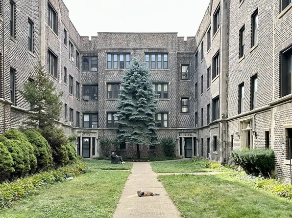 1323 W Estes Ave, Chicago, IL