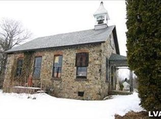 1390 Morgan Hill Rd, Easton, PA 18042