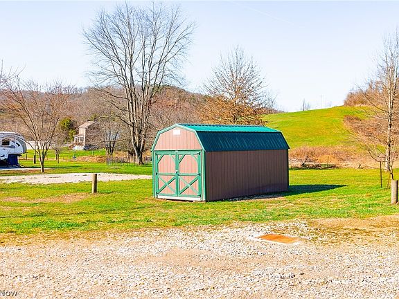 5th image of 37850 Cadiz Dennison Rd