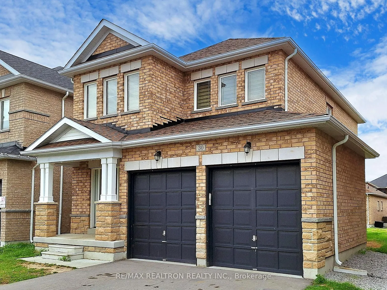 4 bed, $2,650 — Photo 2