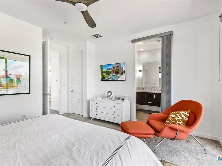2695 Majestic Way — Photo 21
