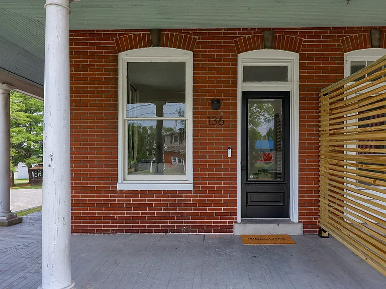 136 E Harrisburg Ave — Photo 6