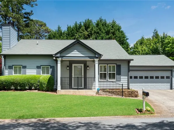 5 Ashleigh Ter, Marietta, GA 30062