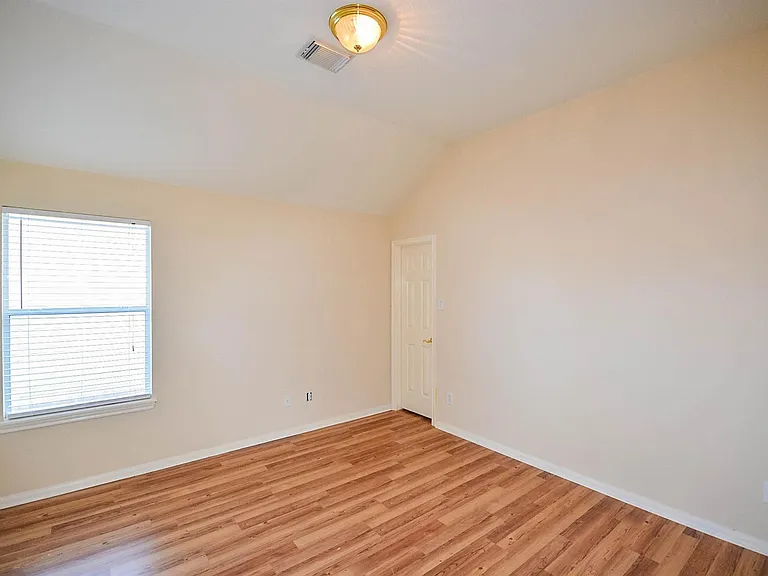 3211 Chapel Creek Way — Photo 22