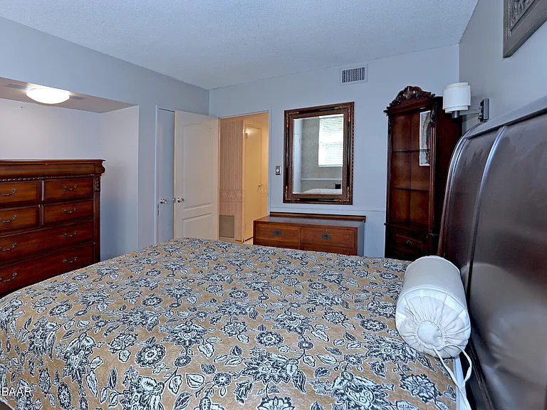 1224 S Peninsula Dr #102 — Photo 15