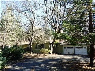 1523 Soldier Creek Rd photo 1