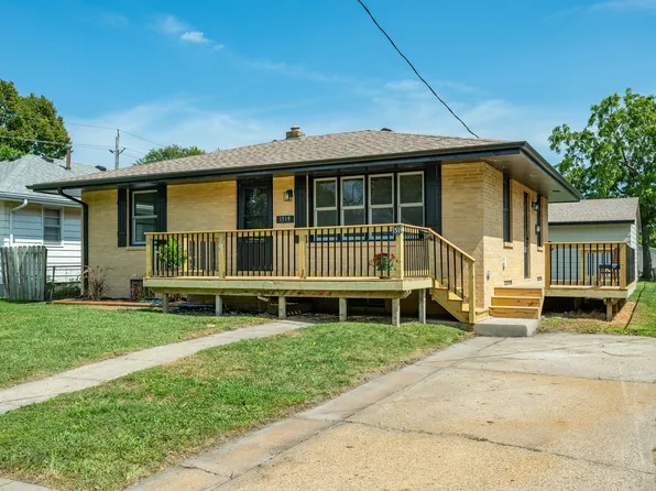 1519 E 24th St, Des Moines, IA 50317