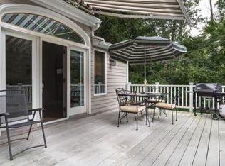 86 Bolton St, Concord, MA 01742